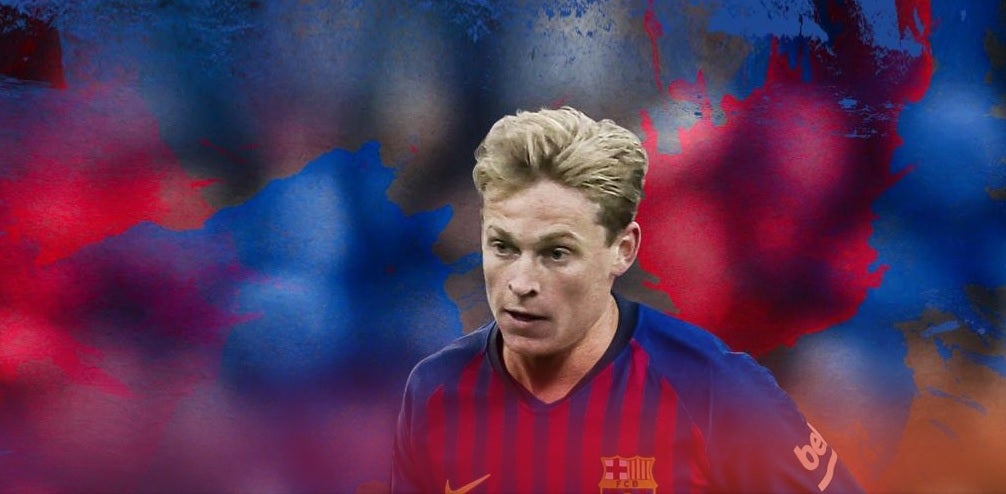 Santomé resume las cualidades de De Jong: "Puede jugar en el puesto de Busquets y en el de Rakitic" Santomé resume las cualidades de De Jong: "Puede jugar en el puesto de Busquets y en el de Rakitic"