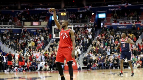 Serge Ibaka, durante un partido con los Raptors