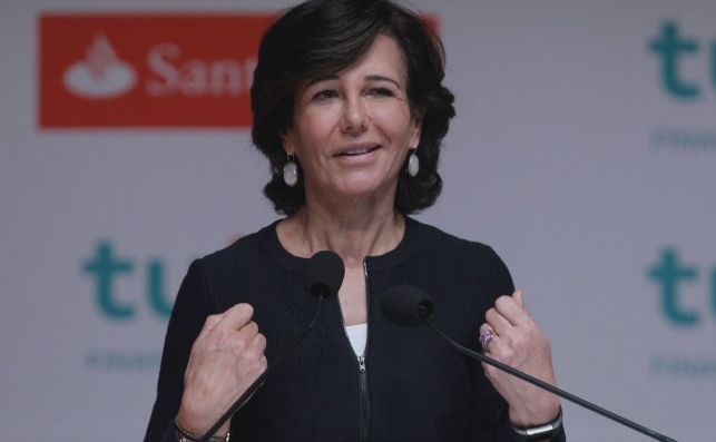 Botín pide a los políticos "huir del cortoplacismo" y una agenda reformista Botín pide a los políticos "huir del cortoplacismo" y una agenda reformista