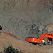 Los mineros junto al pozo de Totalán, Málaga.