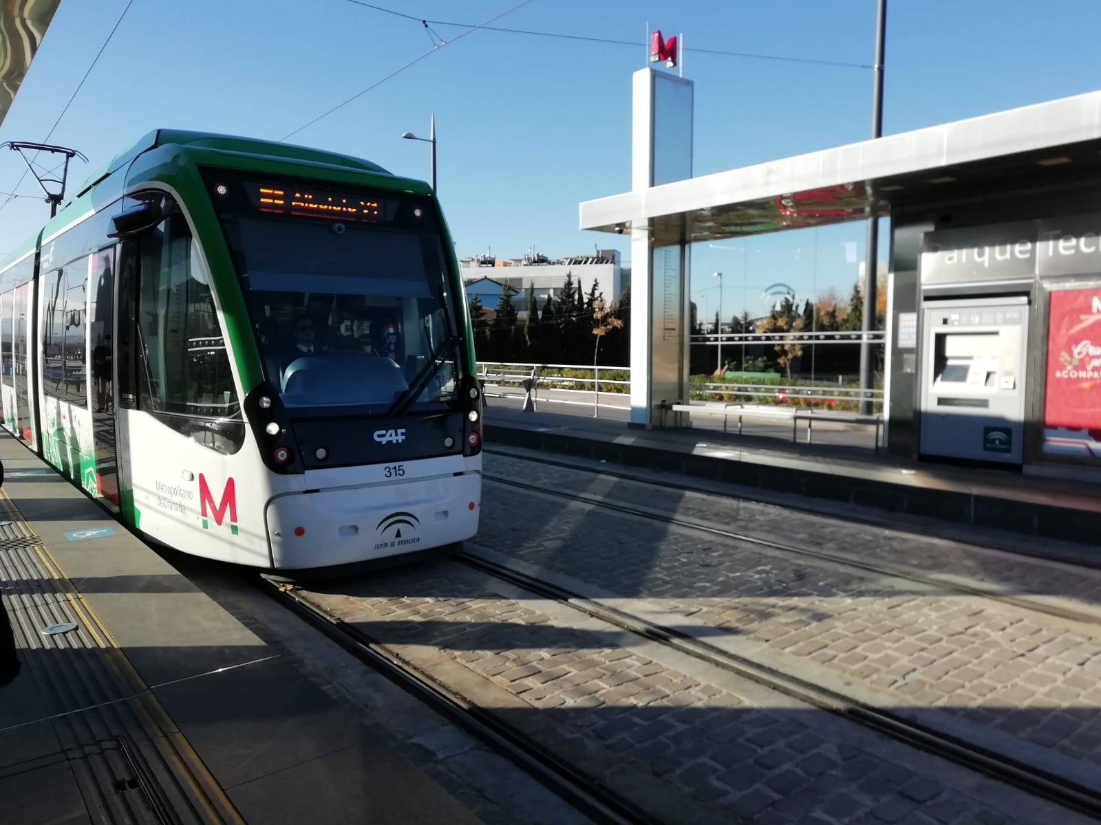 AVANZA y el comité de trabajadores del Metro de Granada se reúnen hoy a las 16:30 en el SERCLA para intentar cerrar el convenio colectivo AVANZA y el comité de trabajadores del Metro de Granada se reúnen hoy a las 16:30 en el SERCLA para intentar cerrar el convenio colectivo