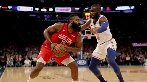 James Harden, ante los Knicks James Harden, ante los Knicks