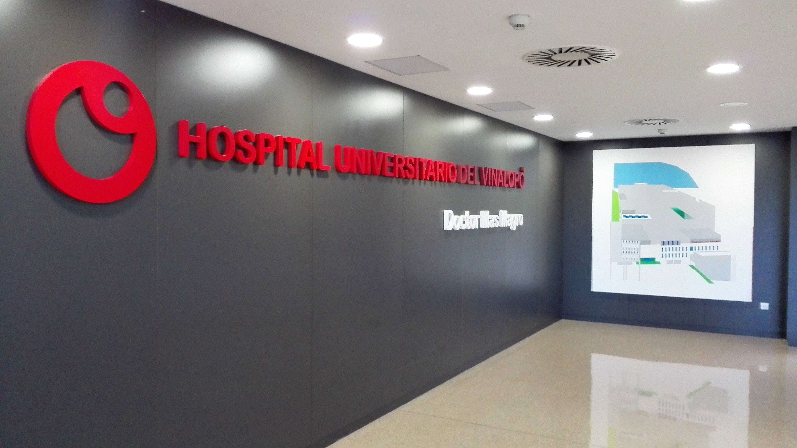 El Hospital del Vinalopó de Elche pone en marcha videotutoriales para corregir la deglución atípica El Hospital del Vinalopó de Elche pone en marcha videotutoriales para corregir la deglución atípica