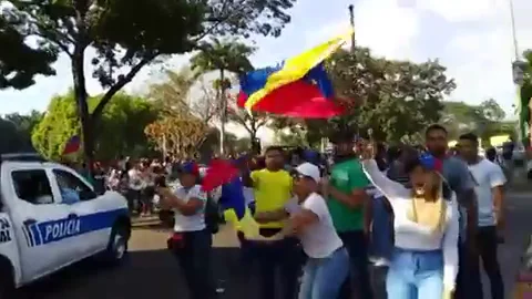 La oposición venezolana celebra el triunfo de Juan Guaidó La oposición venezolana celebra el triunfo de Juan Guaidó