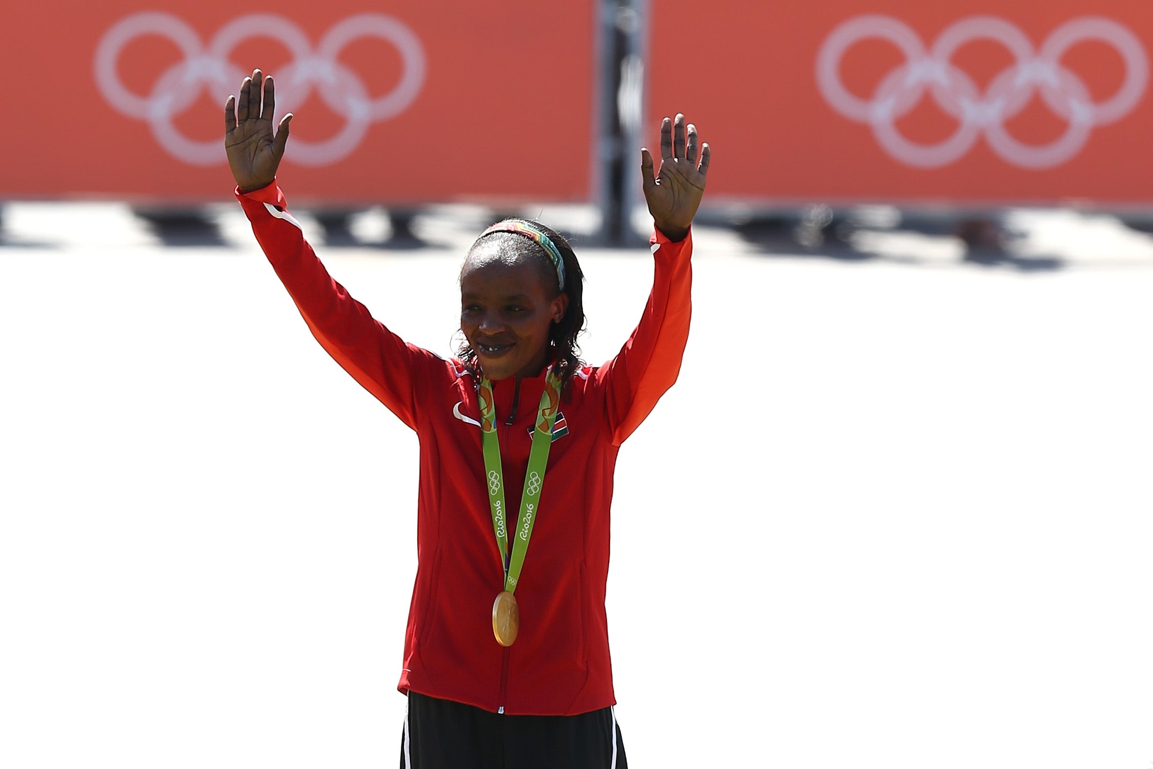 Jemima Sumgong, campeona olímpica de maratón, suspendida ocho años por dar positivo por EPO y falsificar pruebas Jemima Sumgong, campeona olímpica de maratón, suspendida ocho años por dar positivo por EPO y falsificar pruebas
