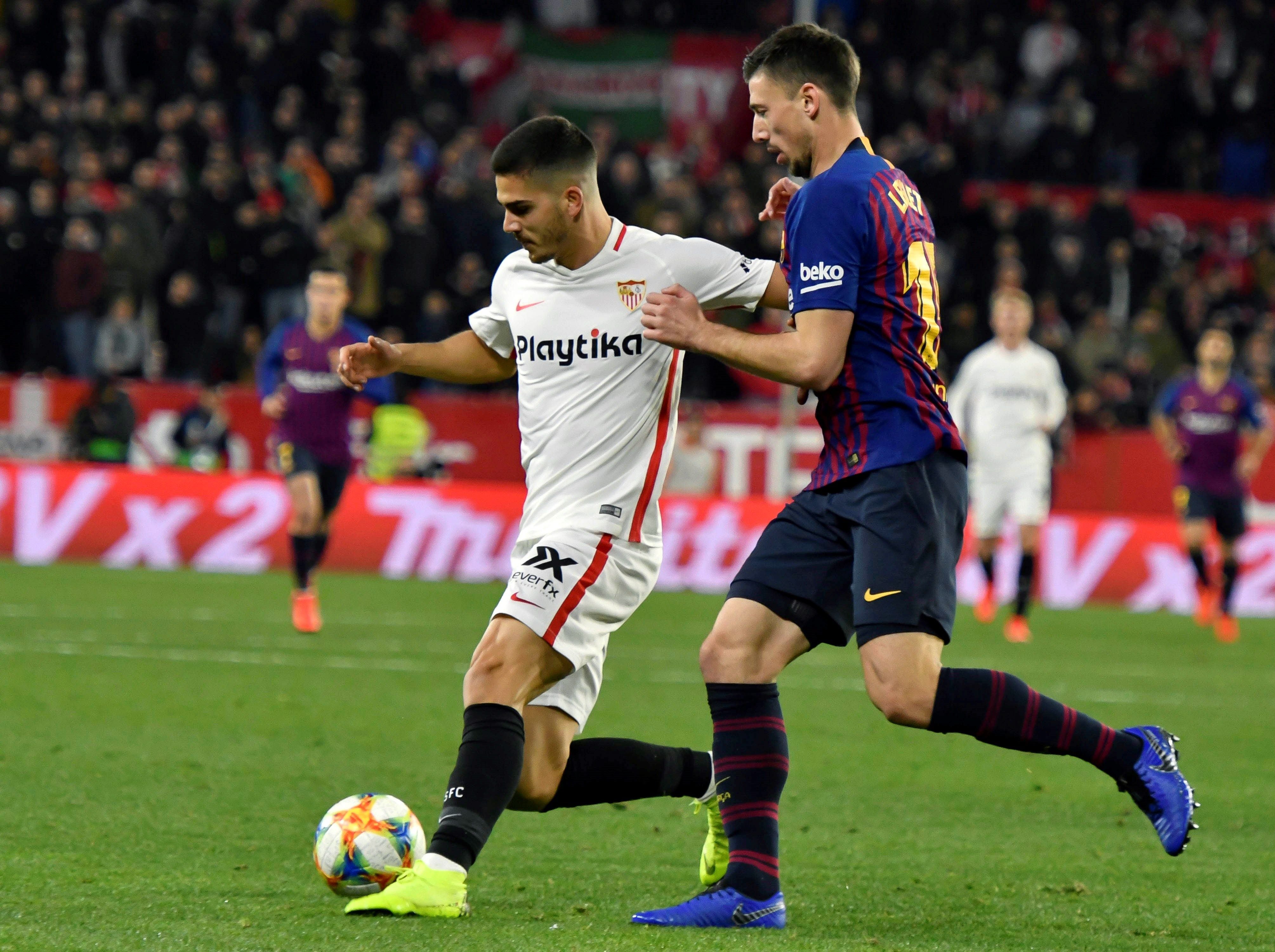 Lenglet: "De Coutinho no me importa su celebración, me importa el golazo que ha marcado demostrando huevos" Lenglet: "De Coutinho no me importa su celebración, me importa el golazo que ha marcado demostrando huevos"