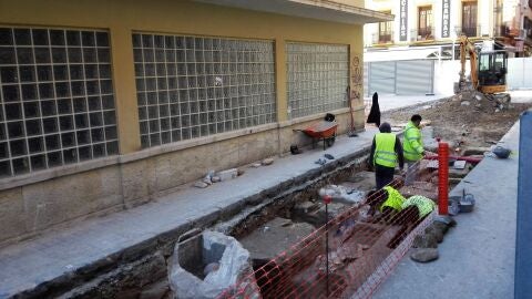 Excavaciones arqueol&oacute;gicas junto al Mercado Central de Elche.