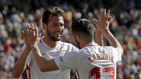 Sarabia celebra un gol del Sevilla