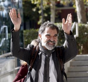 Jordi Cuixart pide un juicio en catalán Jordi Cuixart pide un juicio en catalán