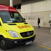Ambulancia del SAMU en el Hospital Universitario del Vinalopó. Ambulancia del SAMU en el Hospital Universitario del Vinalopó.