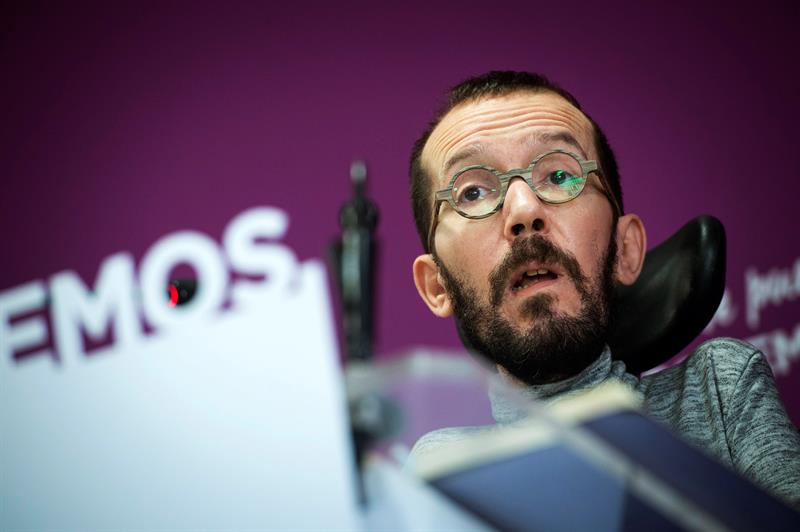 Podemos ve "peligroso" reconocer a Guaidó y pregunta qué hará Sánchez si hay un levantamiento militar en Venezuela Podemos ve "peligroso" reconocer a Guaidó y pregunta qué hará Sánchez si hay un levantamiento militar en Venezuela