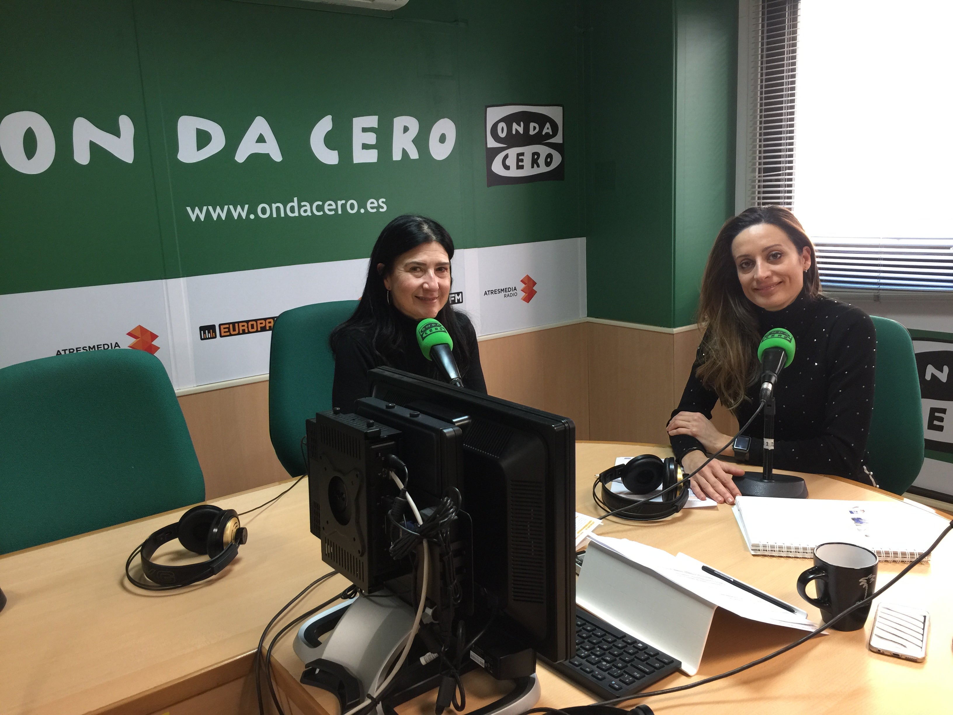 "Todo implante dental requiere un proceso provisional previo al definitivo" "Todo implante dental requiere un proceso provisional previo al definitivo"