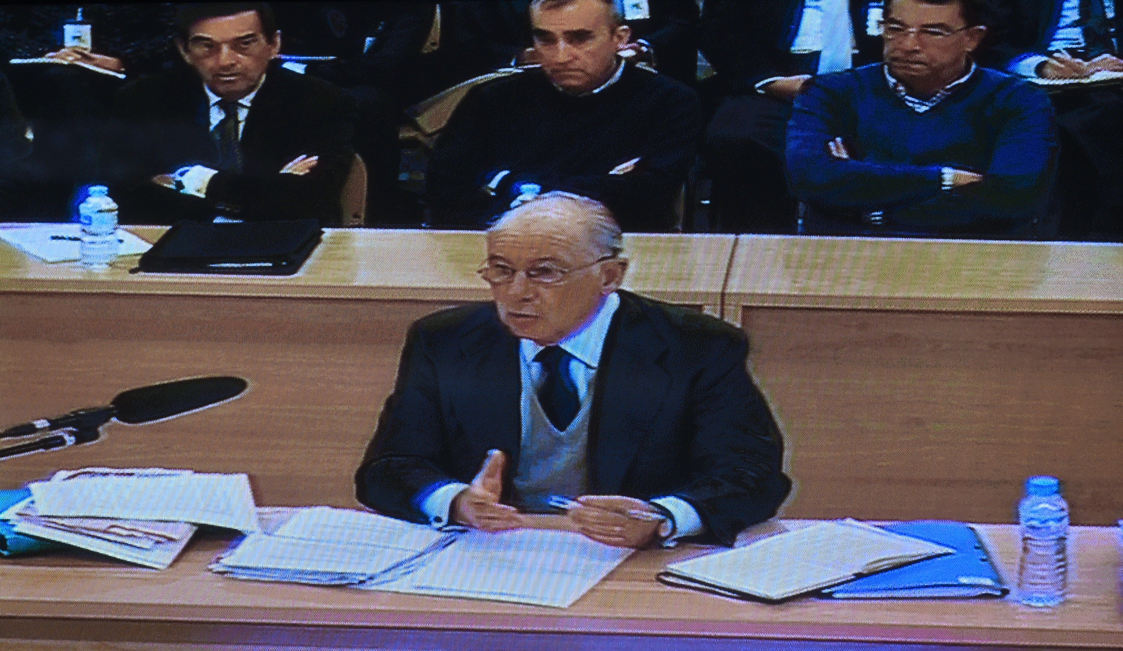 Rato denuncia presiones del Gobierno en Bankia sin ninguna base legal Rato denuncia presiones del Gobierno en Bankia sin ninguna base legal