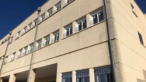 IES Maestro José Acosta IES Maestro José Acosta