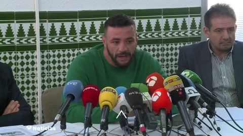 Noticias 1 Antena 3 (05-02-19) El due&ntilde;o de la finca donde muri&oacute; Julen: "Jam&aacute;s pens&eacute; que all&iacute; cab&iacute;a un ni&ntilde;o, no me lo perdonar&eacute; nunca"