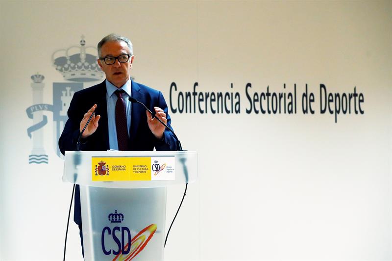 Guirao dice que el Gobierno tiene que dejar de ser la "caja subvencionadora" del mundo del cine Guirao dice que el Gobierno tiene que dejar de ser la "caja subvencionadora" del mundo del cine