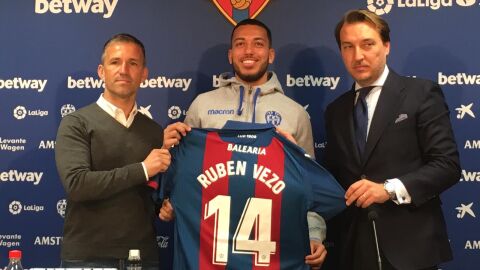Vezo en su presentaci&oacute;n