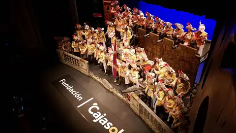 Coro 'El Batallitas' Abre la sesión undécima del COAC 2019 el coro de Julio Pardo : 'El batallitas'.