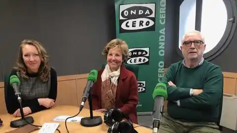 En los estudios de Onda Cero Mallorca nos acompañan la presidenta y vicepresidente de la ONG MALLORCA SENSE FAM, Cati Aguiló y Juan Martorell, respetivamente, cuya organización es Premio Onda Cero Mallorca de Solidaridad 2019. Premios Onda Cero Mallorca 2019