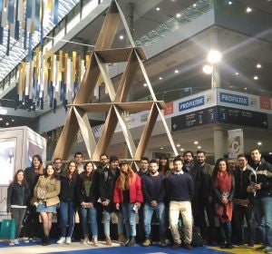 El alumnado de Arquitectura Técnica visita Cevisama en una actividad del Aula de Cerámica ASCER de la UJI El alumnado de Arquitectura Técnica visita Cevisama en una actividad del Aula de Cerámica ASCER de la UJI