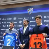 Brezancic y Werner, en su presentación oficial con el Málaga CF Brezancic y Werner, en su presentación oficial con el Málaga CF