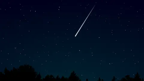 Una piedra cósmico surcando el cielo (Archivo) Una piedra cósmico surcando el cielo (Archivo)