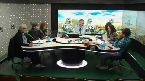 Leo Harlem, Carlos Latre, Bego&ntilde;a G&oacute;mez de la Fuente, Carlos Alsina, Carolina Noriega y Jes&uacute;s Manzano