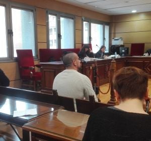 El condenado, durante la vista oral que se celebró en la Audiencia de Ciudad Real El condenado, durante la vista oral que se celebró en la Audiencia de Ciudad Real