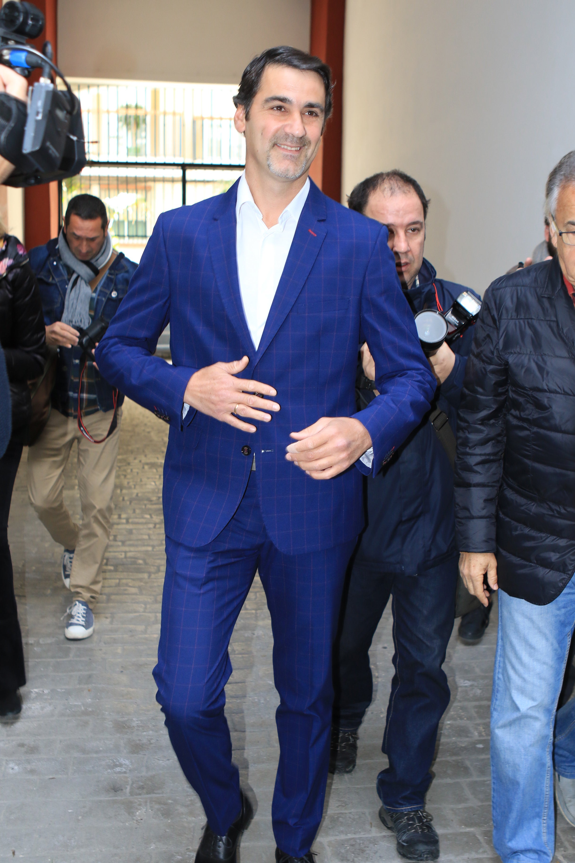 Jesulín de Ubrique, antes de entrar al estadio a ver la final: "Esperamos olvidarnos de la noche de Liverpool" Jesulín de Ubrique, antes de entrar al estadio a ver la final: "Esperamos olvidarnos de la noche de Liverpool"