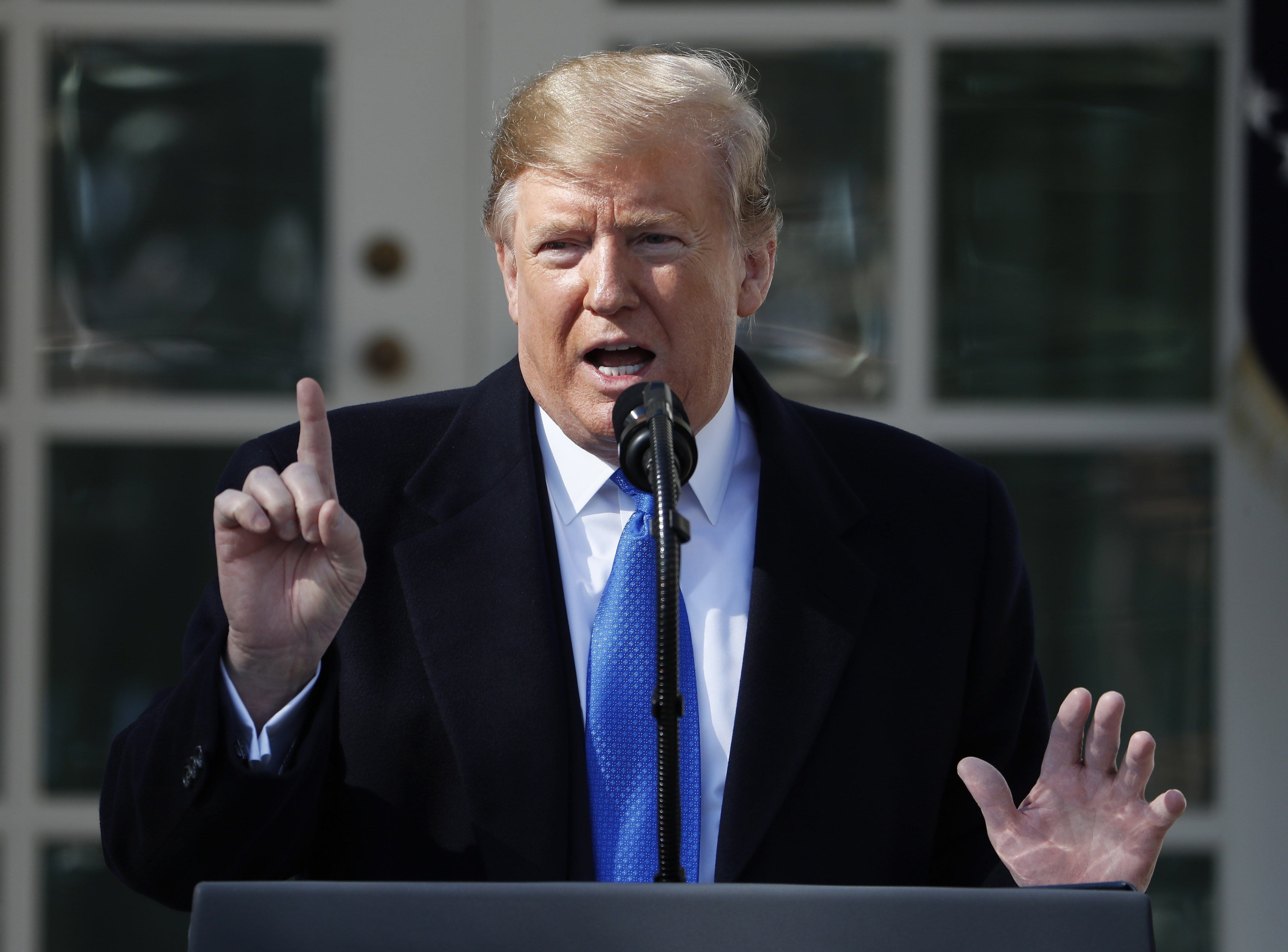 Trump acusa al número dos de Justicia de planear un acto ilegal contra él Trump acusa al número dos de Justicia de planear un acto ilegal contra él