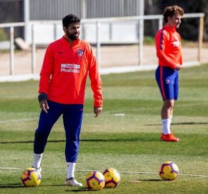 Diego Costa en un entrenamiento con el Atlético de Madrid Diego Costa en un entrenamiento con el Atlético de Madrid