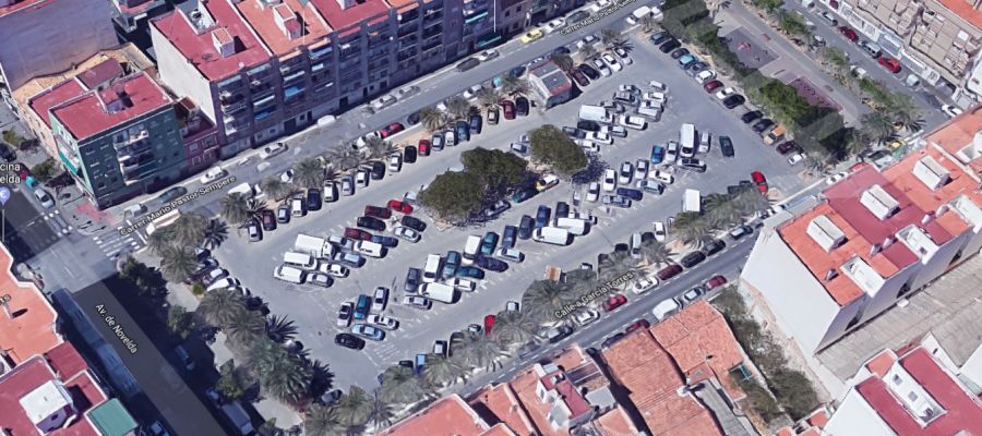 Parcela en la que el Ayuntamiento de Elche quiere que se construya el auditorio provincial Parcela en la que el Ayuntamiento de Elche quiere que se construya el auditorio provincial