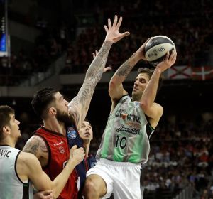 El argentino Niko Laprovittola El argentino Niko Laprovittola