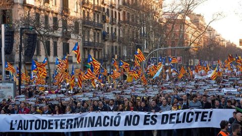 Manifestaci&oacute;n en Barcelona contra el juicio del 'proc&eacute;s'