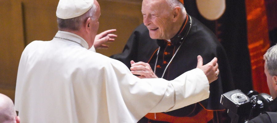 El Vaticano expulsa del sacerdocio al excardenal McCarrick tras las acusaciones de abusos El Vaticano expulsa del sacerdocio al excardenal McCarrick tras las acusaciones de abusos