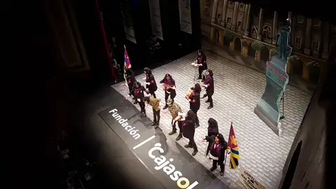 COAC 2019 Cuartos: Chirigota 'Er Chele Vara' Chirigota: Er Chele Vara Localidad: Cádiz Autoría Letra: Juan Carlos Aragón Becerra Autoría Música: Juan Carlos Aragón Becerra Dirección: Joaquín Revuelta Candón Representante Legal: Joaquín Revuelta Candón