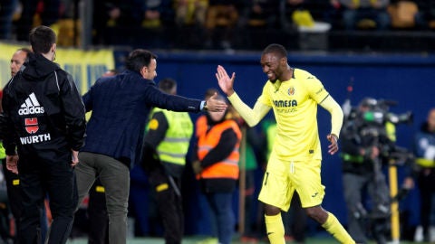 Ekambi celebra un gol con Calleja