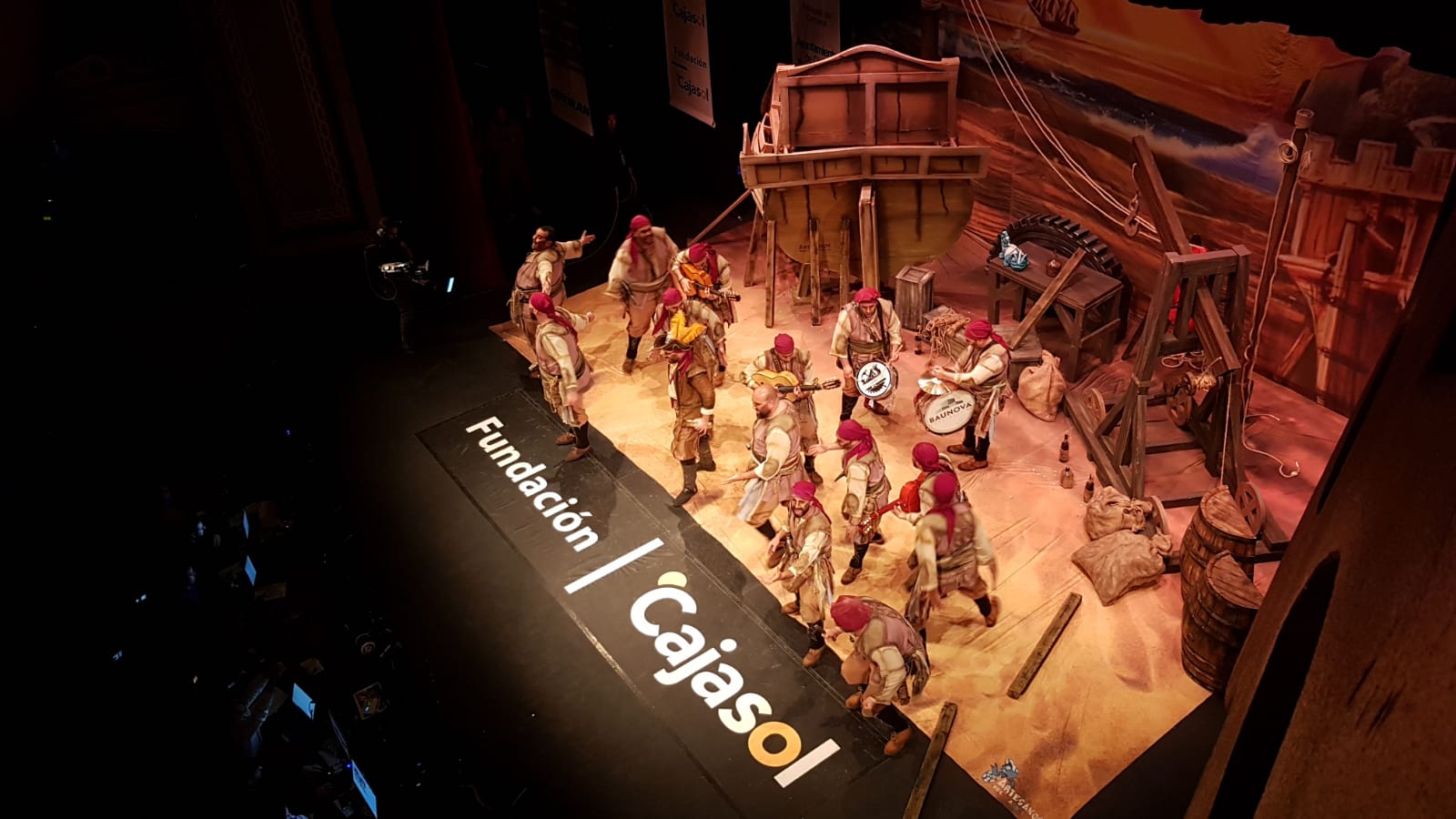 COAC 2019 Cuartos: Comparsa 'A base de palos' COAC 2019 Cuartos: Comparsa 'A base de palos'