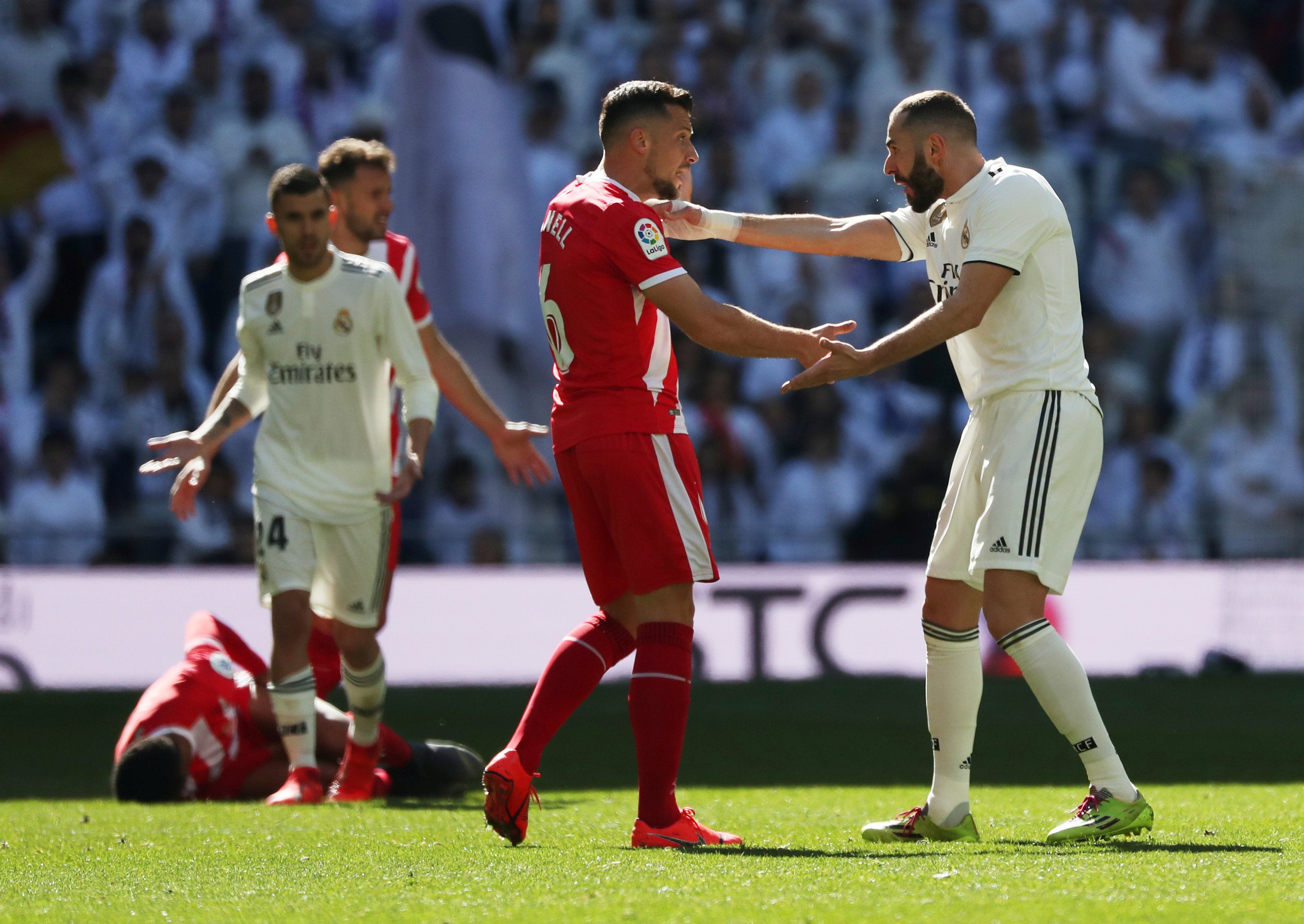 El capitán del Girona dedica el triunfo ante el Real Madrid a los "políticos injustamente juzgados" El capitán del Girona dedica el triunfo ante el Real Madrid a los "políticos injustamente juzgados"