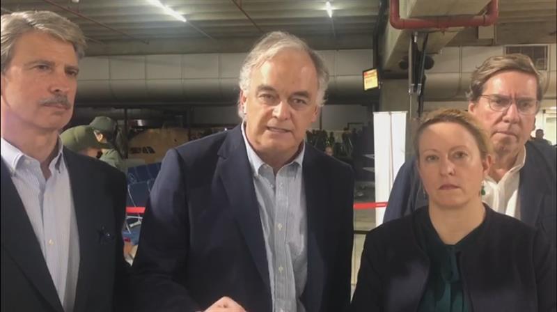 Expulsan de Venezuela a una delegación del Partido Popular Europeo que iba a reunirse con Guaidó Expulsan de Venezuela a una delegación del Partido Popular Europeo que iba a reunirse con Guaidó