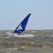 windsurf