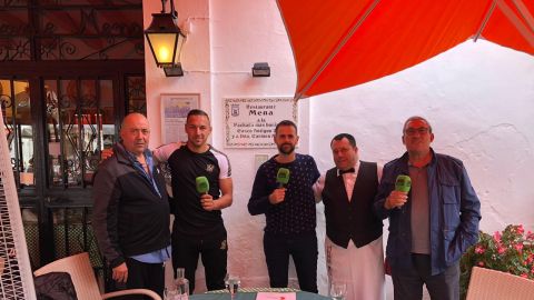 Wilfred en restaurante Mena