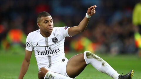 Mbapp&eacute;, durante un partido con el PSG