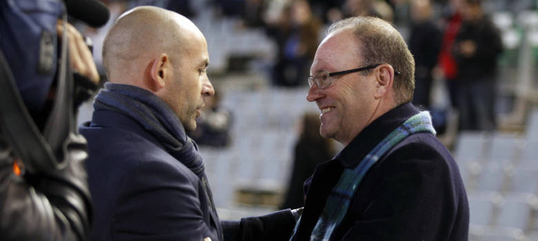 ¿Cómo aprovechan Paco Jémez y Pepe Mel mientras disfrutan sus 'Lunes al sol'? ¿Cómo aprovechan Paco Jémez y Pepe Mel mientras disfrutan sus 'Lunes al sol'?