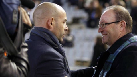Paco J&eacute;mez y Pepe Mel, en un enfrentamiento que tuvieron en los banquillos. 