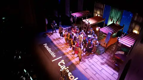 COAC 2019 Cuartos: Comparsa 'Los niños sin nombre' Comparsa: Los niños sin nombre Localidad: Cádiz Autoría Letra: Antonio Jesús Pérez Fuentes y Sergio Guillén Bancalero Autoría Música: Sergio Guillen Bancalero Dirección: Juan Antonio Macias Álvarez Representante Legal: Juan Antonio Macias Álvarez
