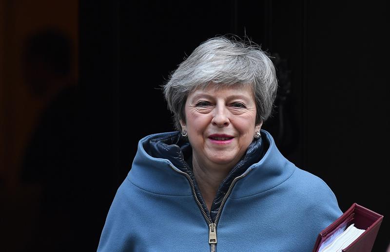 Theresa May quiere renegociar la salvaguarda irlandesa y no descarta un 'brexit' duro Theresa May quiere renegociar la salvaguarda irlandesa y no descarta un 'brexit' duro