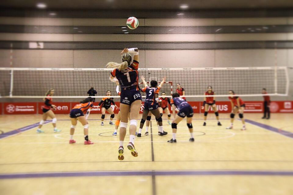 El Club Voleibol Elche tira de cantera en su regreso a la Superliga-2 femenina El Club Voleibol Elche tira de cantera en su regreso a la Superliga-2 femenina