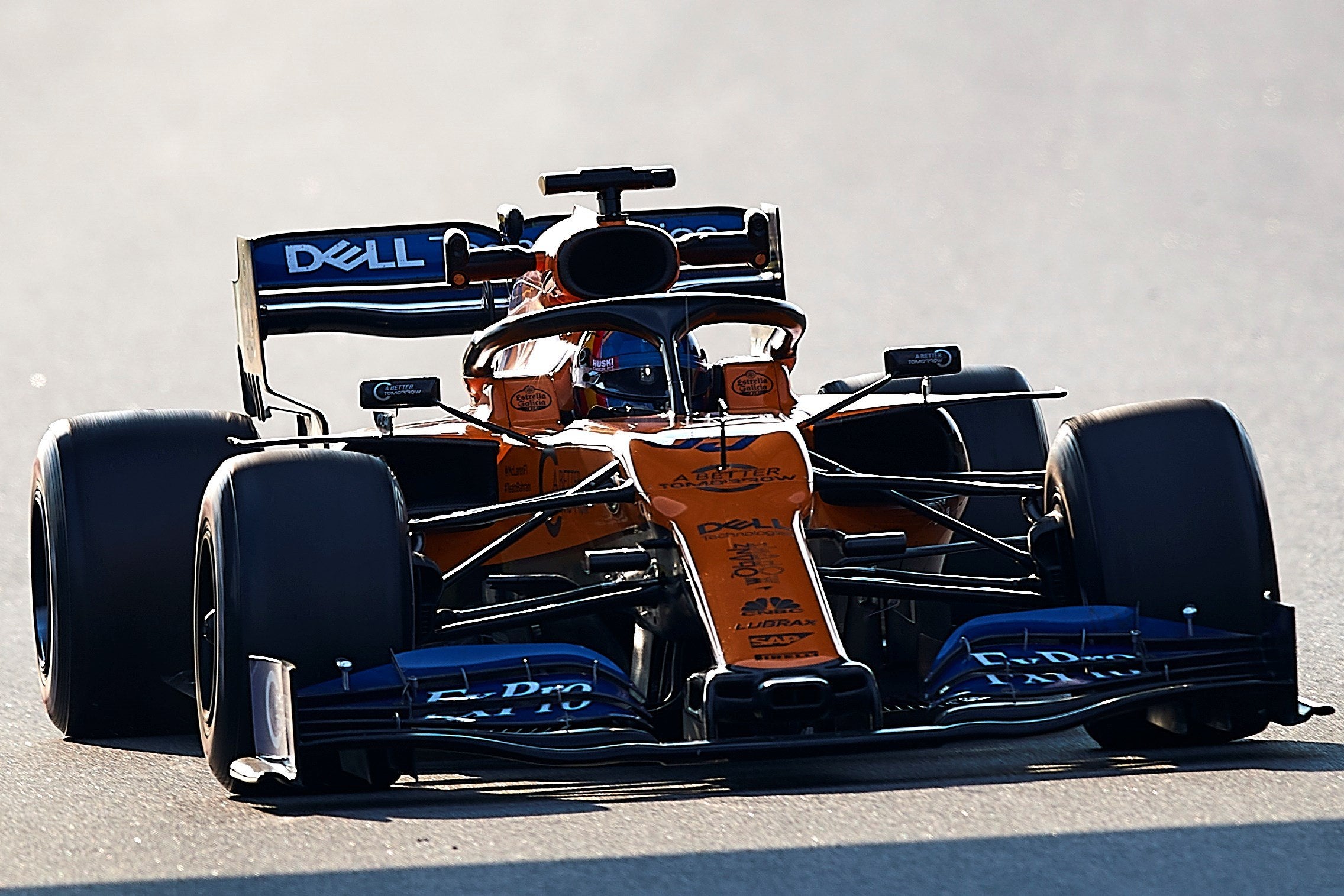 DÍA 3: Daniil Kvyat logra el mejor tiempo con Toro Rosso-Honda; Carlos Sainz, noveno con el McLaren DÍA 3: Daniil Kvyat logra el mejor tiempo con Toro Rosso-Honda; Carlos Sainz, noveno con el McLaren