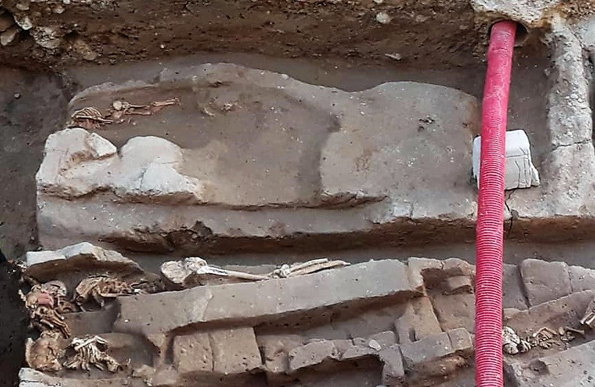 Cultura amplía tres meses el plazo para que Aparcisa presente el informe de las excavaciones del Mercado Central Cultura amplía tres meses el plazo para que Aparcisa presente el informe de las excavaciones del Mercado Central